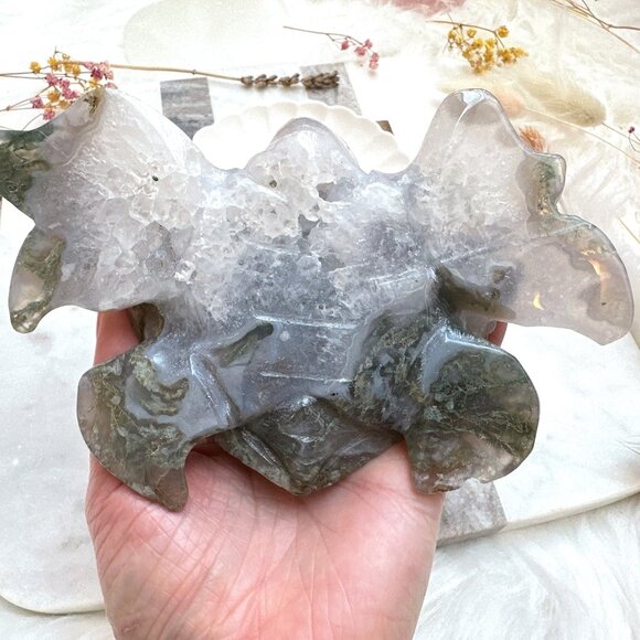 Gorgeous Large Moss Agate Sea Turtle Carving - Picture 8 of 9